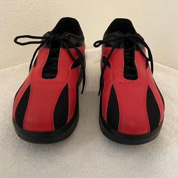 MBT RARE FLAME RED/BLACK PHYSIOLOGICAL ROCKER SHOES SIZE 8 1/2  WORN ONCE - Picture 3 of 9